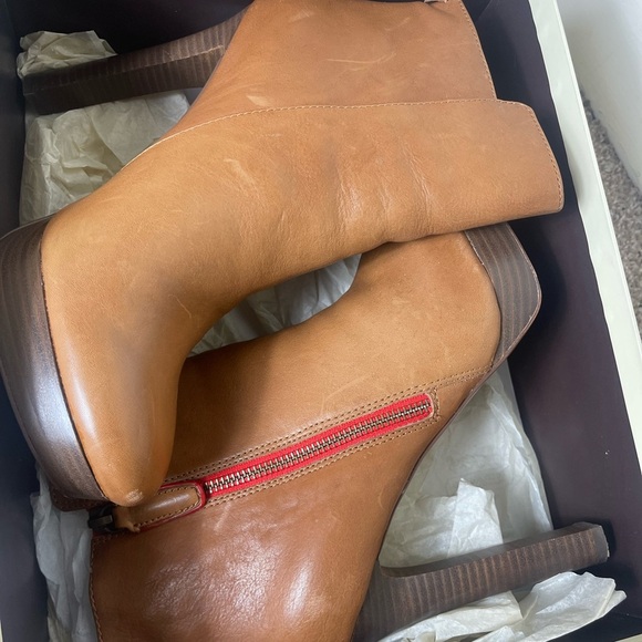 Coach Chryssa High Heel Leather Ankle Boots 9.5B - Picture 3 of 5